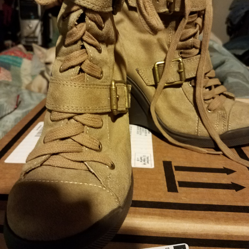 Simply Vera Wang Ankle Boots